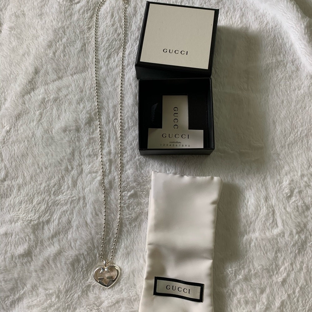 Necklace - Picture 2 of 8